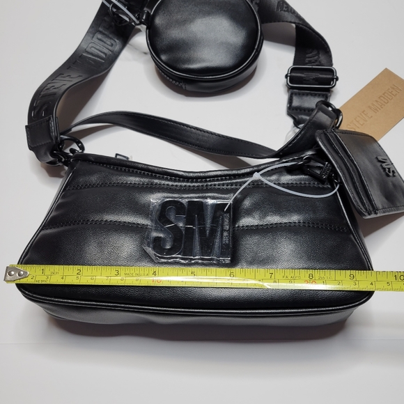 NWT STEVE MADDEN Small Black Crossbody w/Pouch and ID Holder - Picture 9 of 10